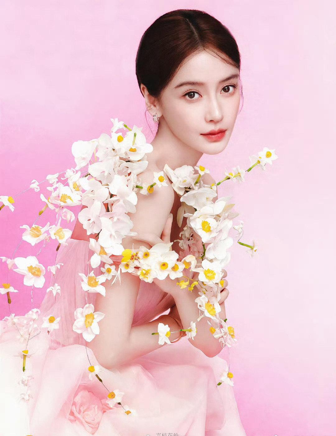 angelababy 离Angelababy的脸只有两厘米 

1.遇见你爱意汹