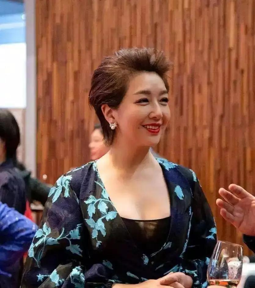 国家一级演员可不是随便就能评上的。这是中国文艺界设立的专业技术职称，是对演员在艺
