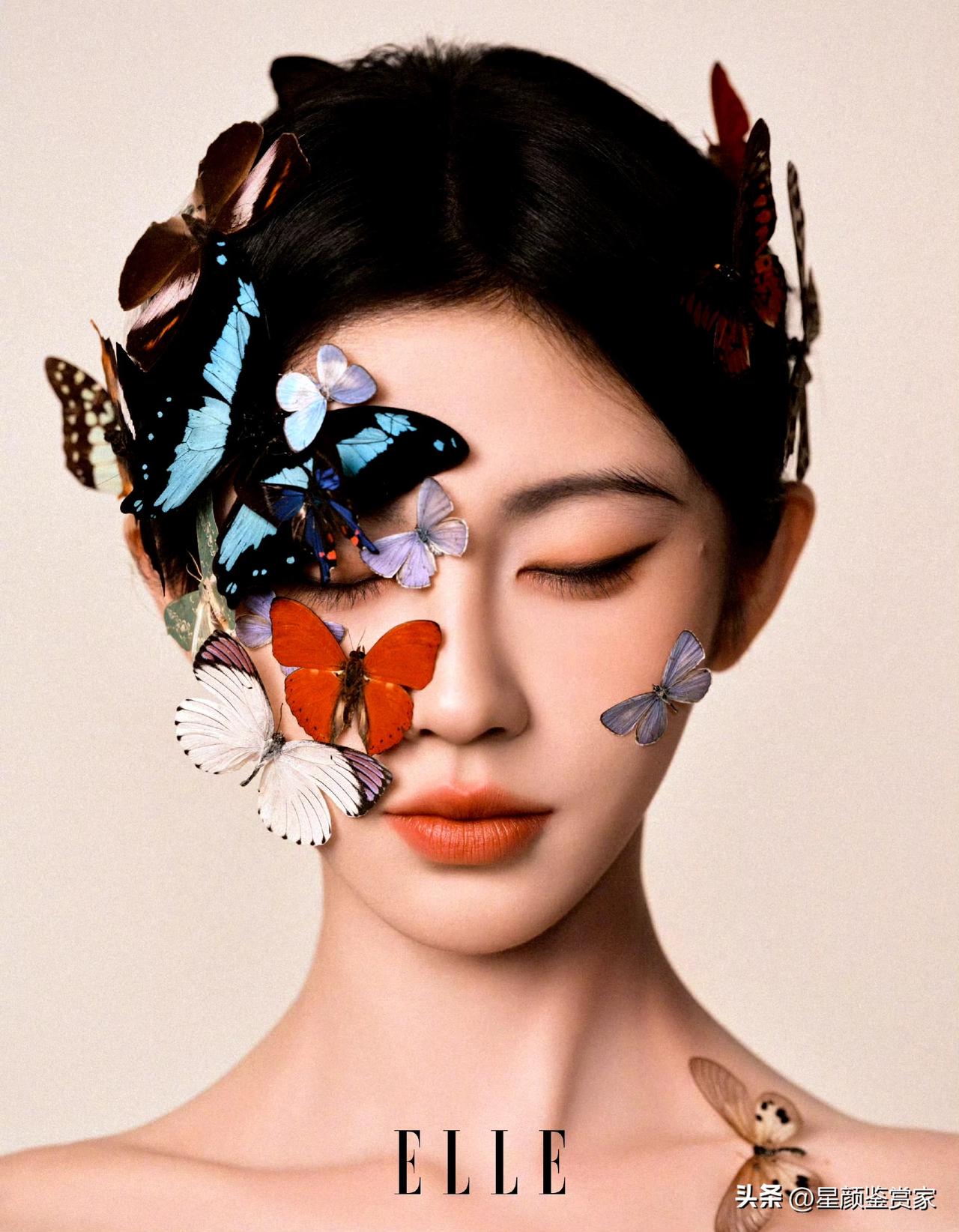 鞠婧祎《ELLE》四月刊开售即爆，24小时销量近15万本，销售额破千万，刷新内娱