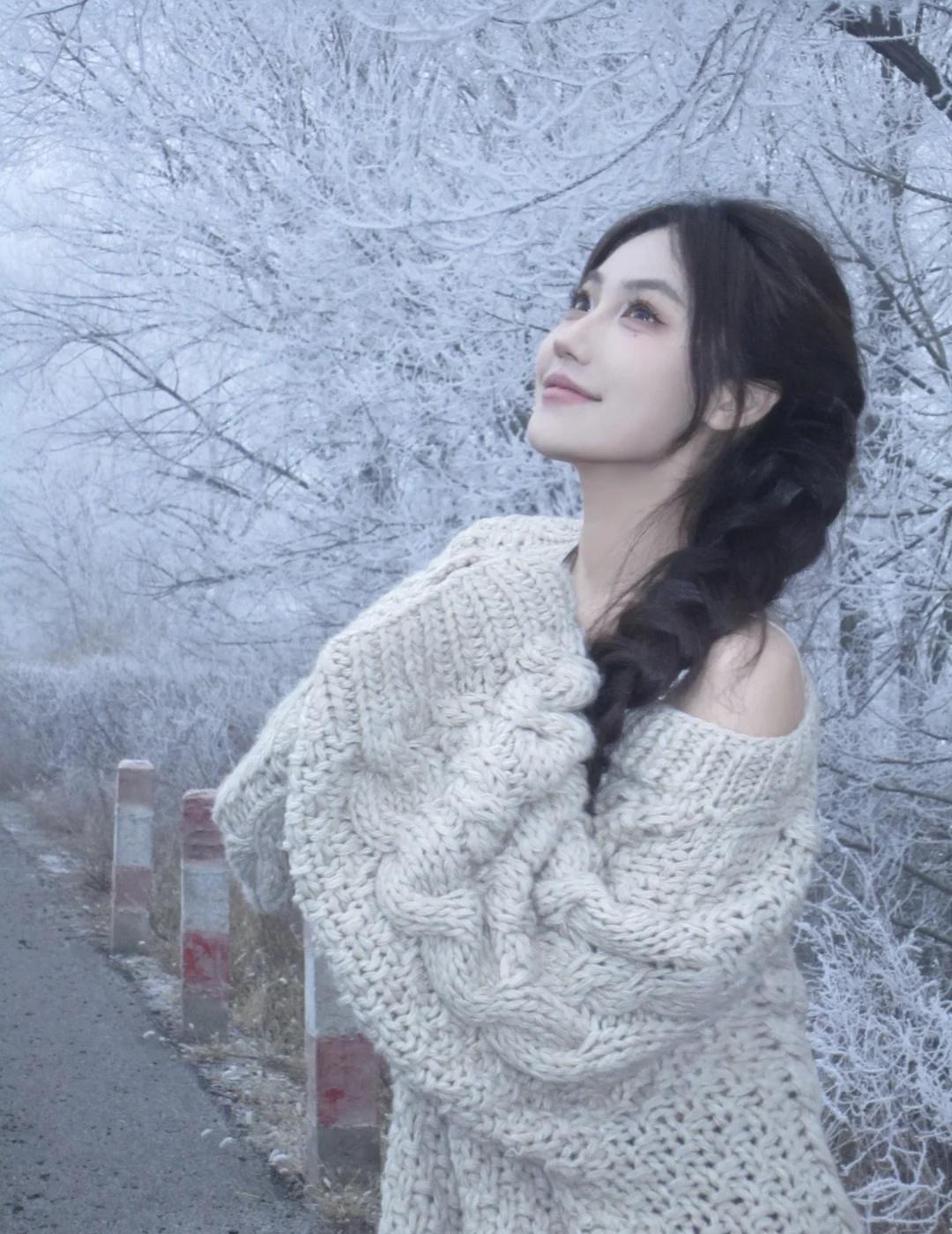 ❄️又见雾凇⭒⛄₊⁺ ❆ ₊⁺ ·.
雪 雾凇