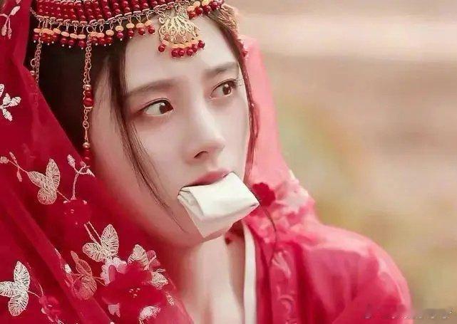 你觉得鞠婧祎十年收入一亿三千九百万是低了还是高了？

鞠婧祎收入丝芭称已支付鞠婧