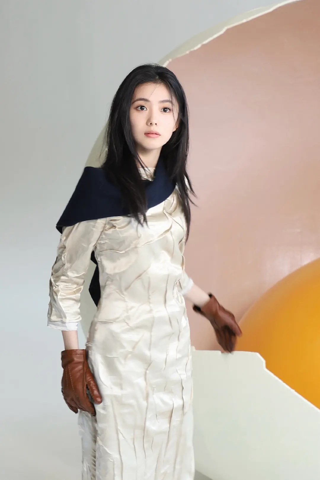 为什么刘浩存的眼神这么空洞！！！ ​​​