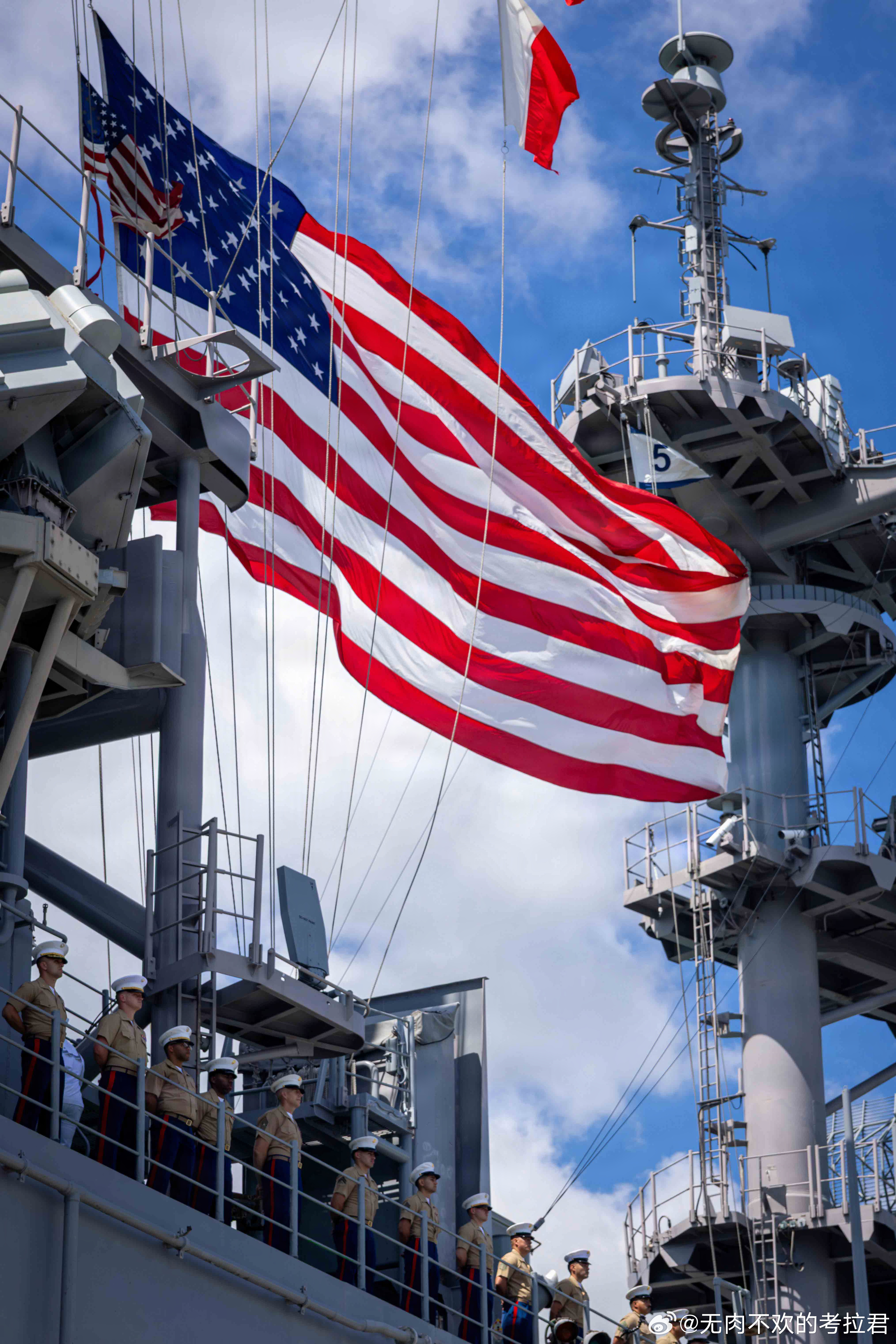 2026年6月21日，珍珠港，USS Essex (LHD 2) 