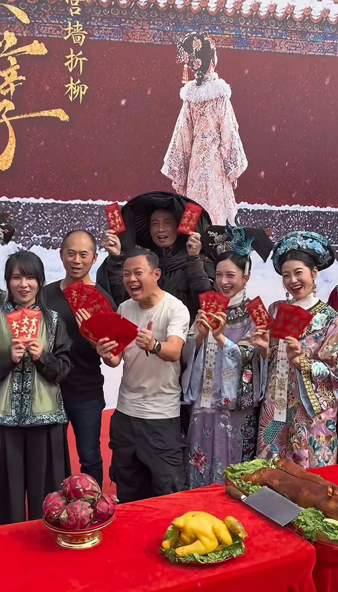TVB短剧《金枝欲孽》在横店开机，28岁内地人气女星稳站C位，香港视帝视后等一众