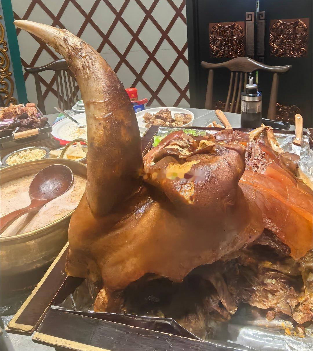 牛头不对马嘴(òωó)👍 