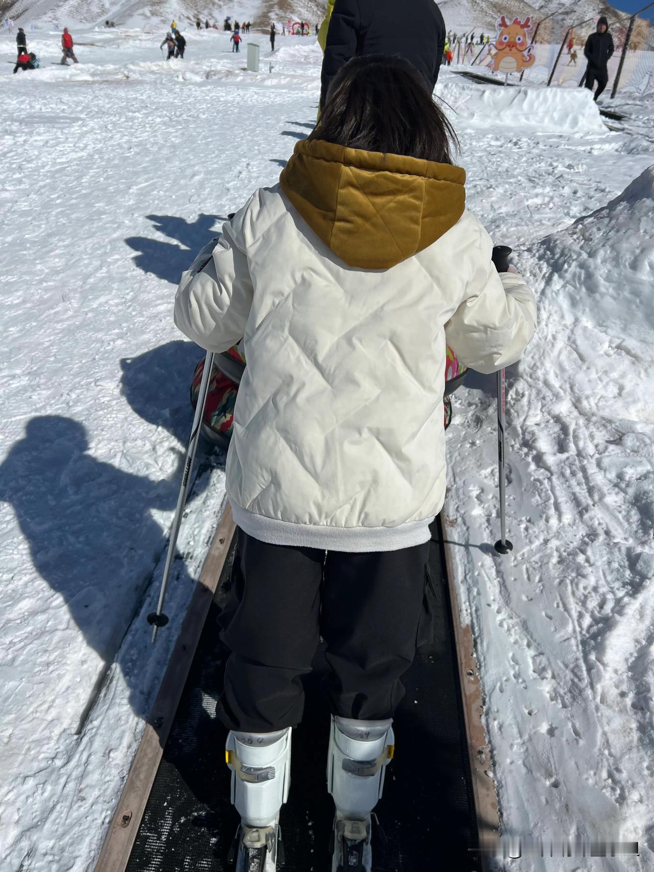 我在张掖祁连山滑雪场，你在哪？