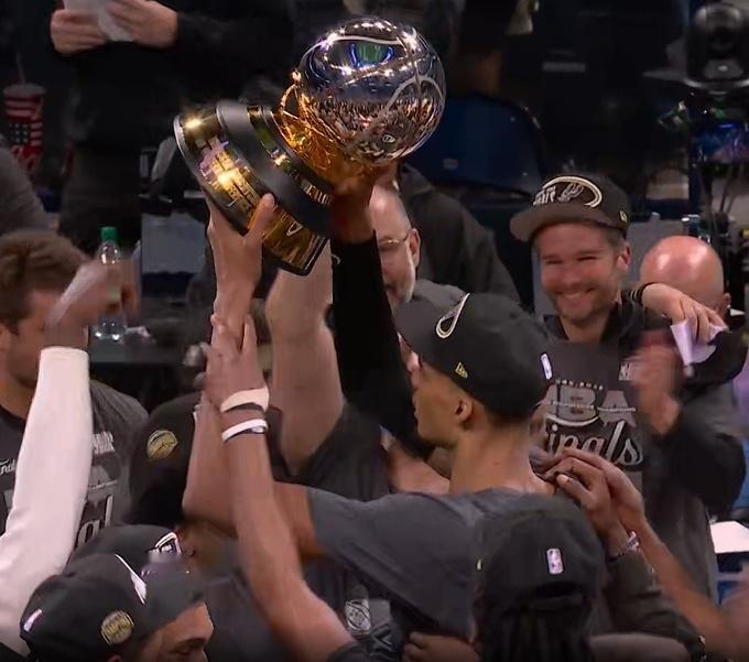 👑官方公布西决MVP：维克托-文班亚马今日的NBA西部决赛抢七大战，马刺客场击
