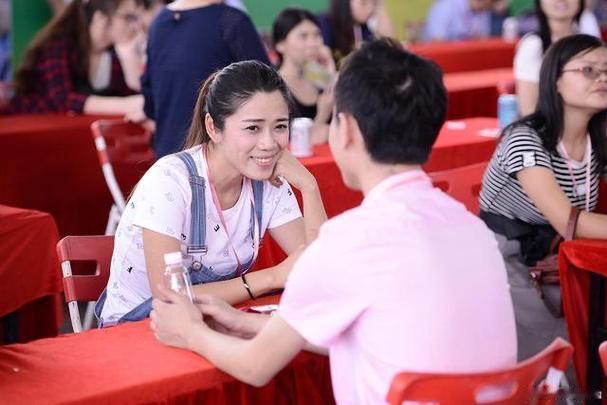 34岁北大硕士，相亲想找18岁美女，本以为自己会很抢手，却没想到打脸来得这么快！