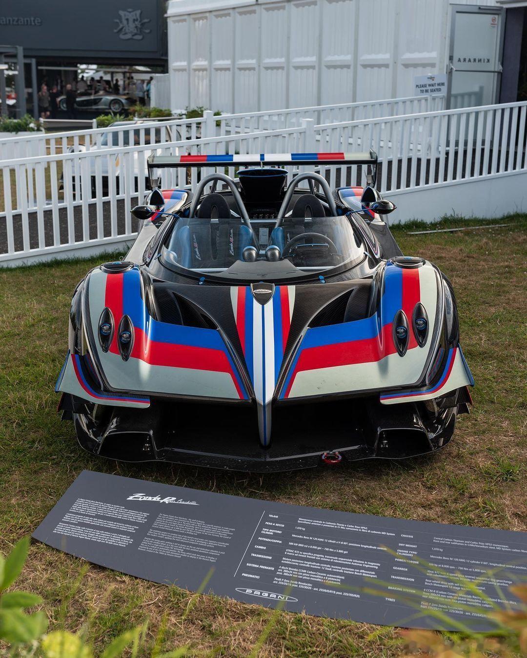 One-off Pagani Zonda R evo Barchetta这配色够