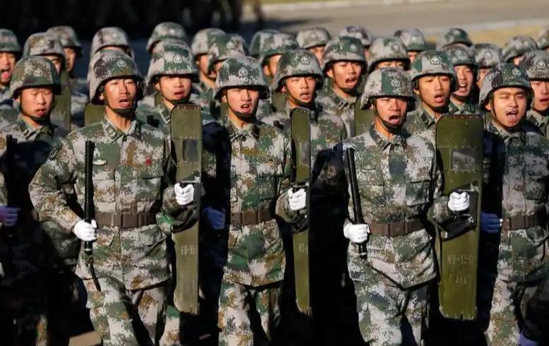 大国小国都有点看不起我们，根子在哪儿？不在别人身上，在自己家里！中国现在有不少人