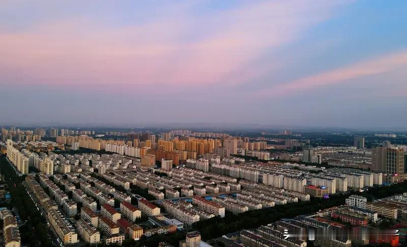 你所在城市现在有多冷 我在成都，现在这天气是真冷！今天成都白天整体被阴天包裹，还