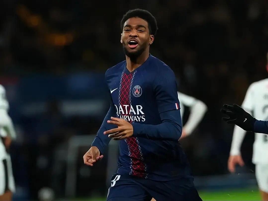 维拉有意巴黎锋线天才如今已是塞内加尔国脚、并完全融入巴黎圣日耳曼锋线轮换阵容的易