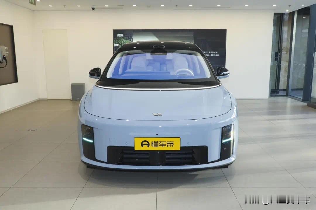 理想纯电I8
上市
这个价格这个造型
你会考虑吗？理想汽车