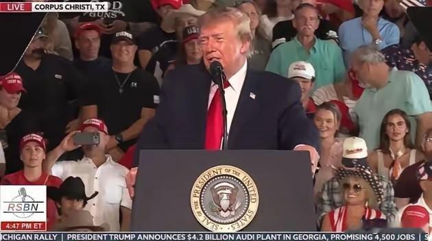 特朗普不会甘心输掉中期选举，正如它耿耿于怀2020竞选连任一样，只接受“诚实公正