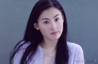 都知道谢贤到死都在夸她，说她是好妈妈，甚至遗嘱大头都留给了俩孙子。没有文案，没有