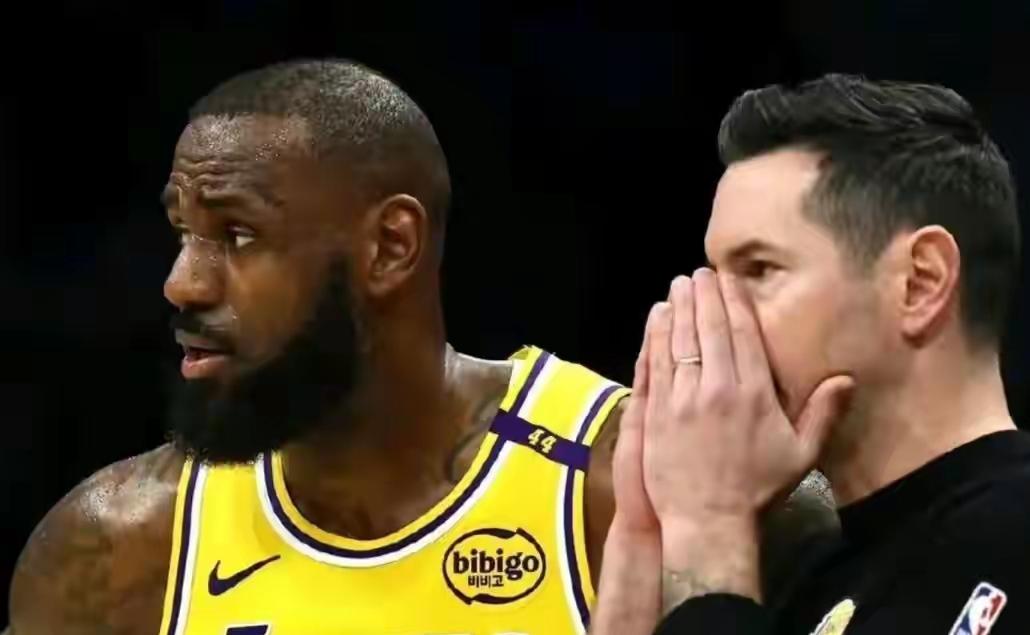 雷迪克：你还是绝对的核心
詹姆斯：谢谢教练信任
雷迪克：其实你才是绝对核心
东契