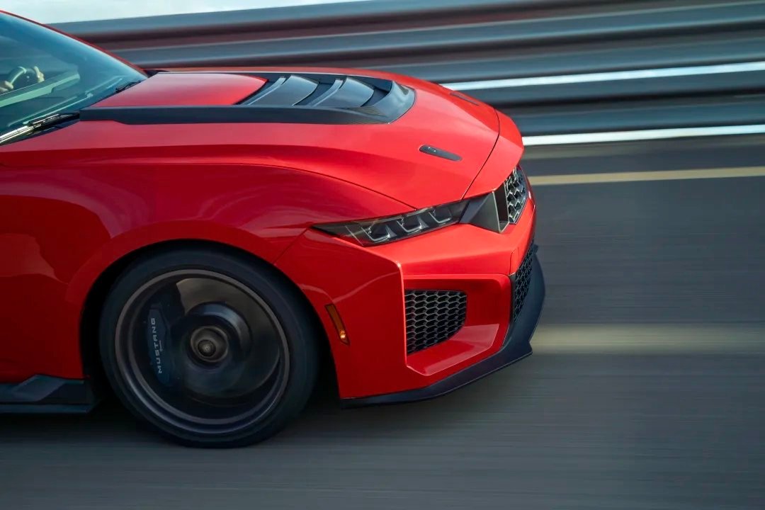 车市热门 福特全新Mustang Dark Horse SC跑车 