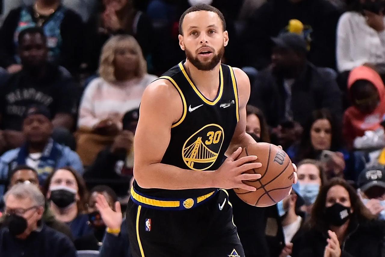 哈登总得分即将突破三万分，库里还有没有机会突破三万分？

哈登是NBA得分能力最