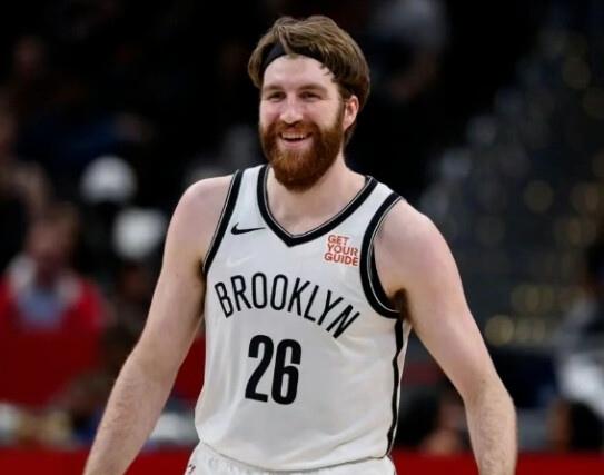 宏远开启内线补强！正式洽谈前NBA内线德鲁·蒂米
 
休赛期广东宏远的外援招募工