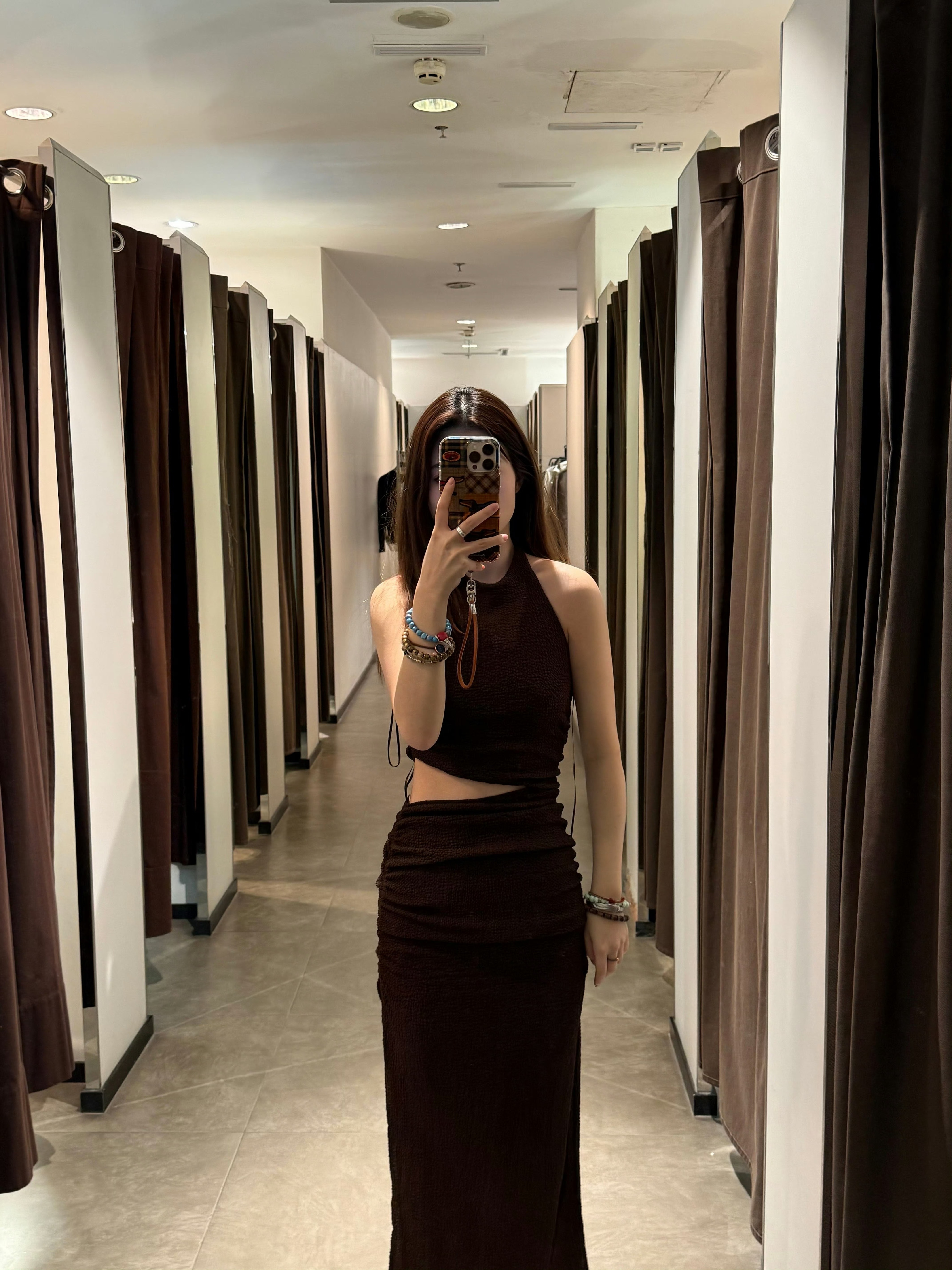 不论天涯海角，只要你需要我的时候，我就会到你的身边  