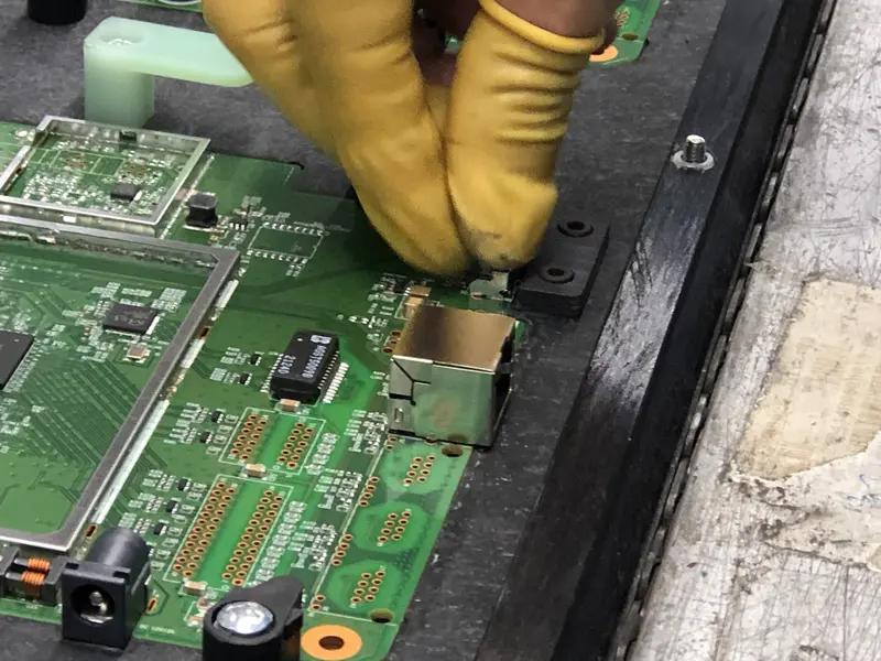 QFN焊盘改完不做这步，直接量产就是灾难
藏在PCB设计圈里很少有人外传的QFN
