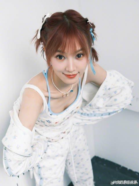 黄灿灿说blackpink都没这么累乘风搞笑显眼包！公演排练超负荷消耗，黄灿灿趣