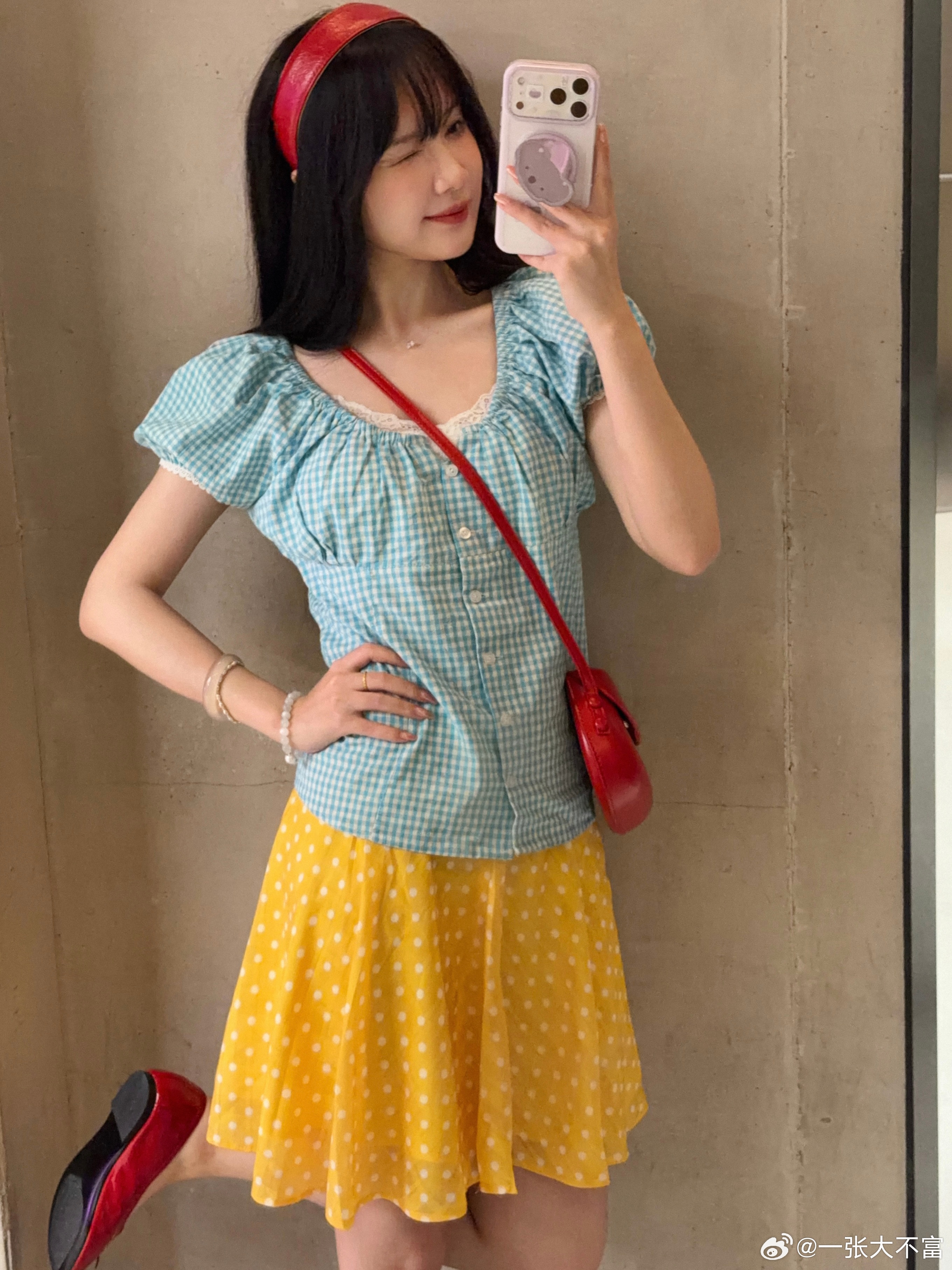 完全白雪公主配色！💙💛❤️ 