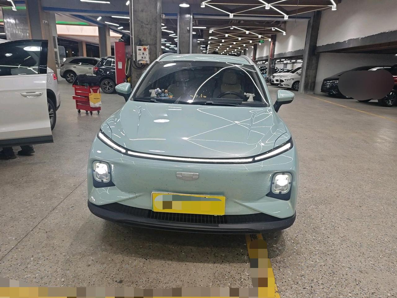 5万以内的二手电车，这台萤火虫挺合算！
自从上个月油价上涨以来，很多家庭为了降低