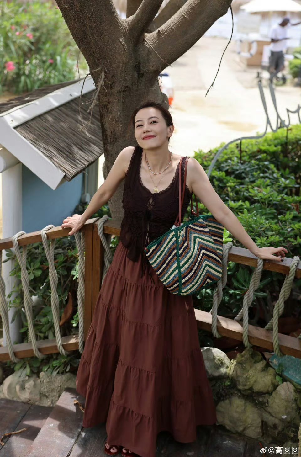 高圆圆竟然比龙妈还白，谁到底才是白种人？ ​ ​​​