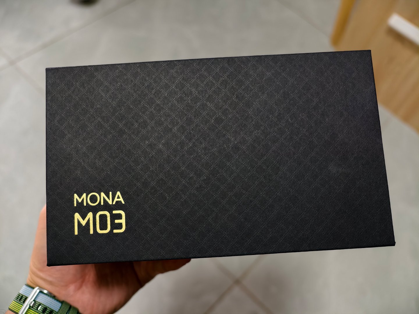 M03 20万辆交付纪念车模上线啦！我也收到了！很精致！24K金镀金制作，限量发