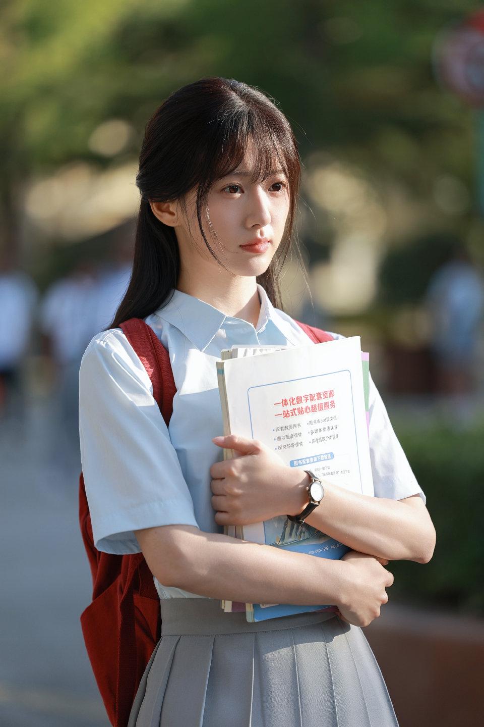 在亿万人海相遇~