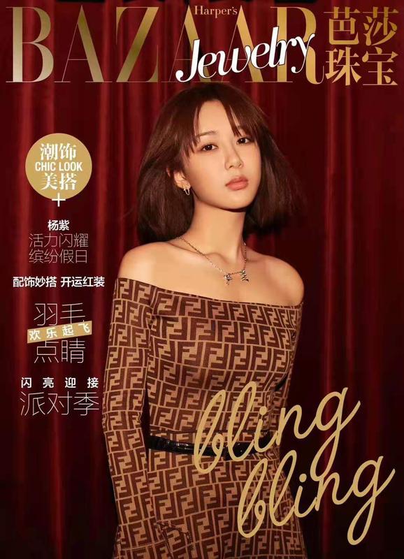 要说演员杨紫演技秒杀张雪迎的剧，那《香蜜沉沉烬如霜》必须拥有姓名。在这部剧里，杨