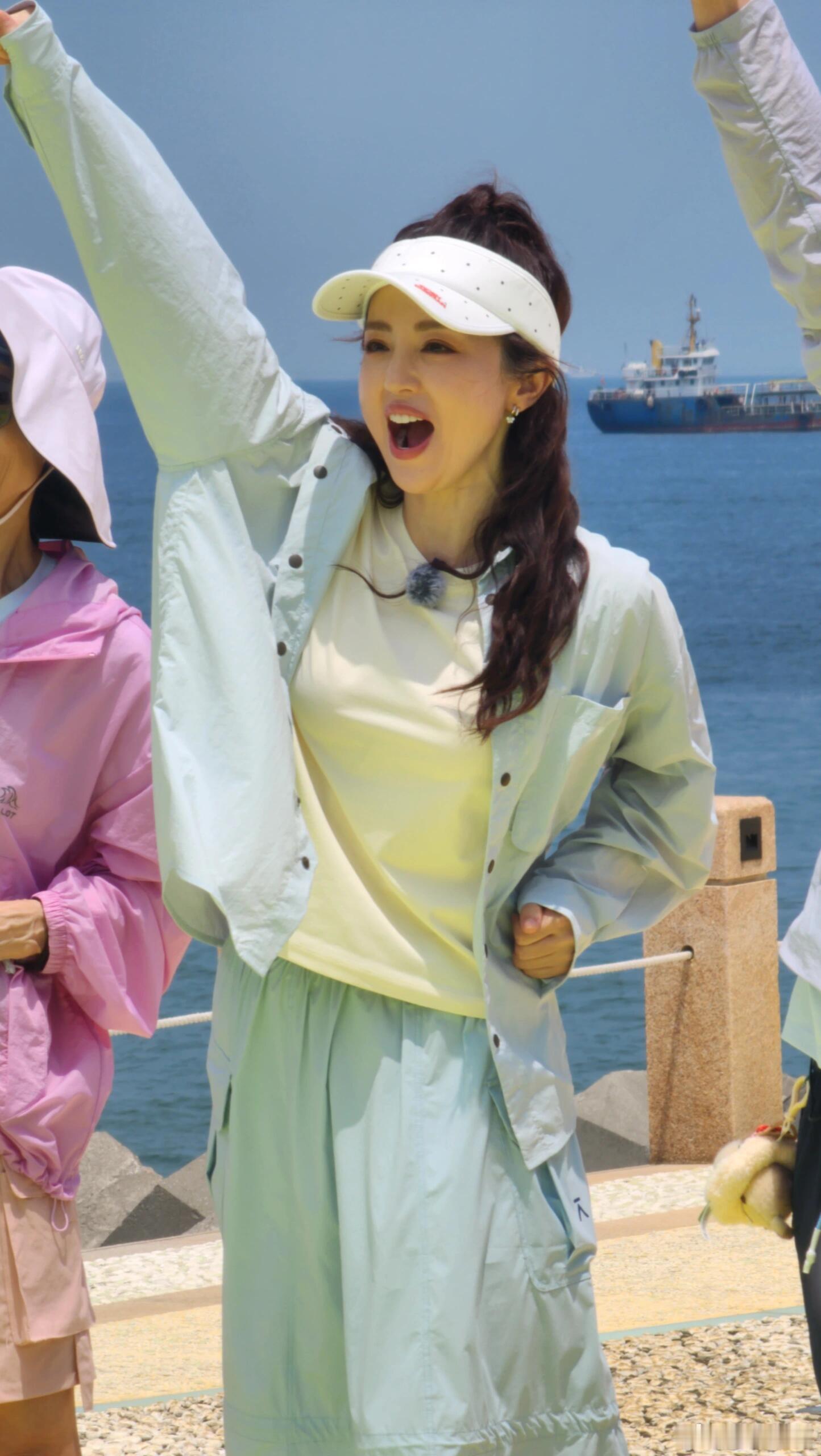 尹正徐志胜董璇随地大小演尹正徐志胜董璇0帧起演无间道随地大小演实锤了！三人眼神一