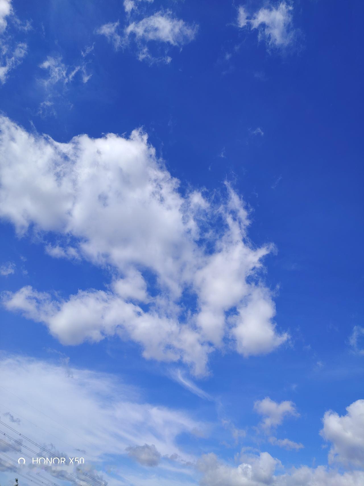 晒图笔记大赛 蓝天白云，心旷神怡，随手一拍都是美景！🌤️📸