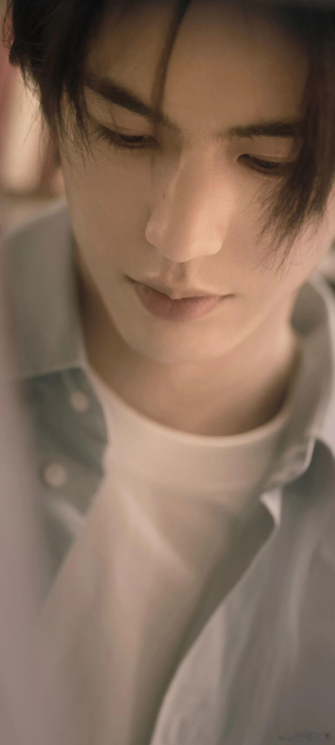 张凌赫  张凌赫壁纸 第二集张凌赫｜ 