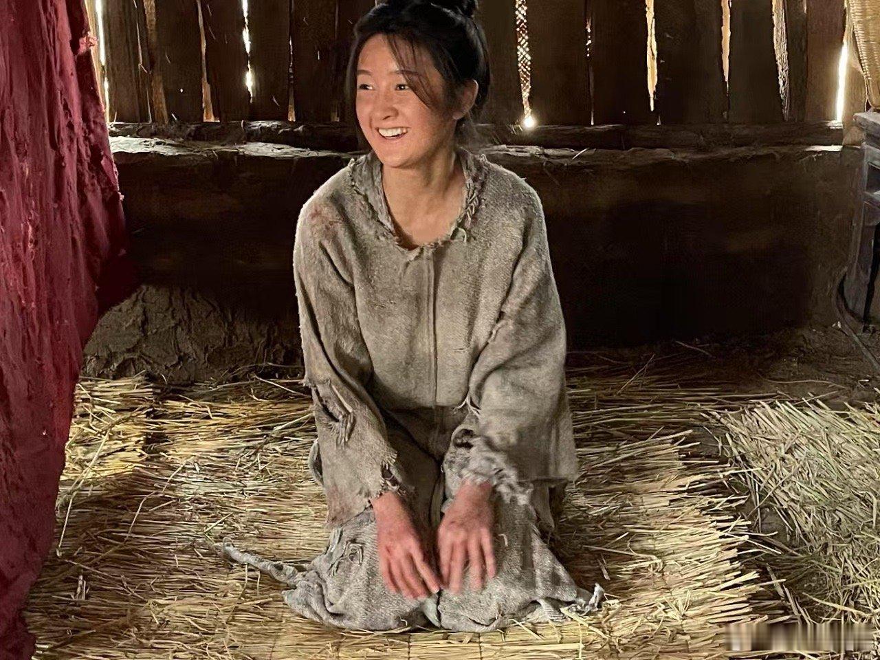 这些角色居然都是臧雪如演的 没想到吧！《谁是凶手》里神似赵丽颖、藏着沈雨年少心事