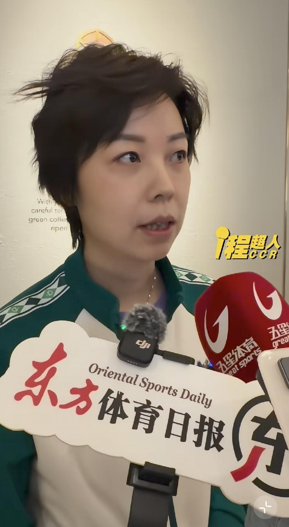 5月10日，张怡宁现身上海乒乓球嘉年华，怼脸拍竟然成这样了，有种家庭主妇的即视感