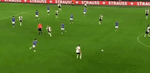 德国足协123年历史上第一位被解雇的主帅[捂脸]？吕迪格建功了？[笑哭]准确来说