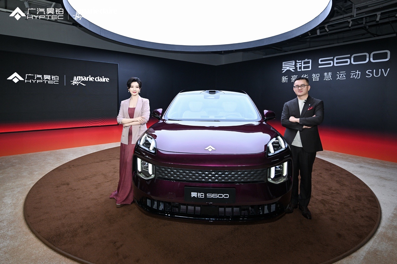 看了昊铂S600的官图，第一反应就是：这设计太有感觉了！5015mm的车长配上溜