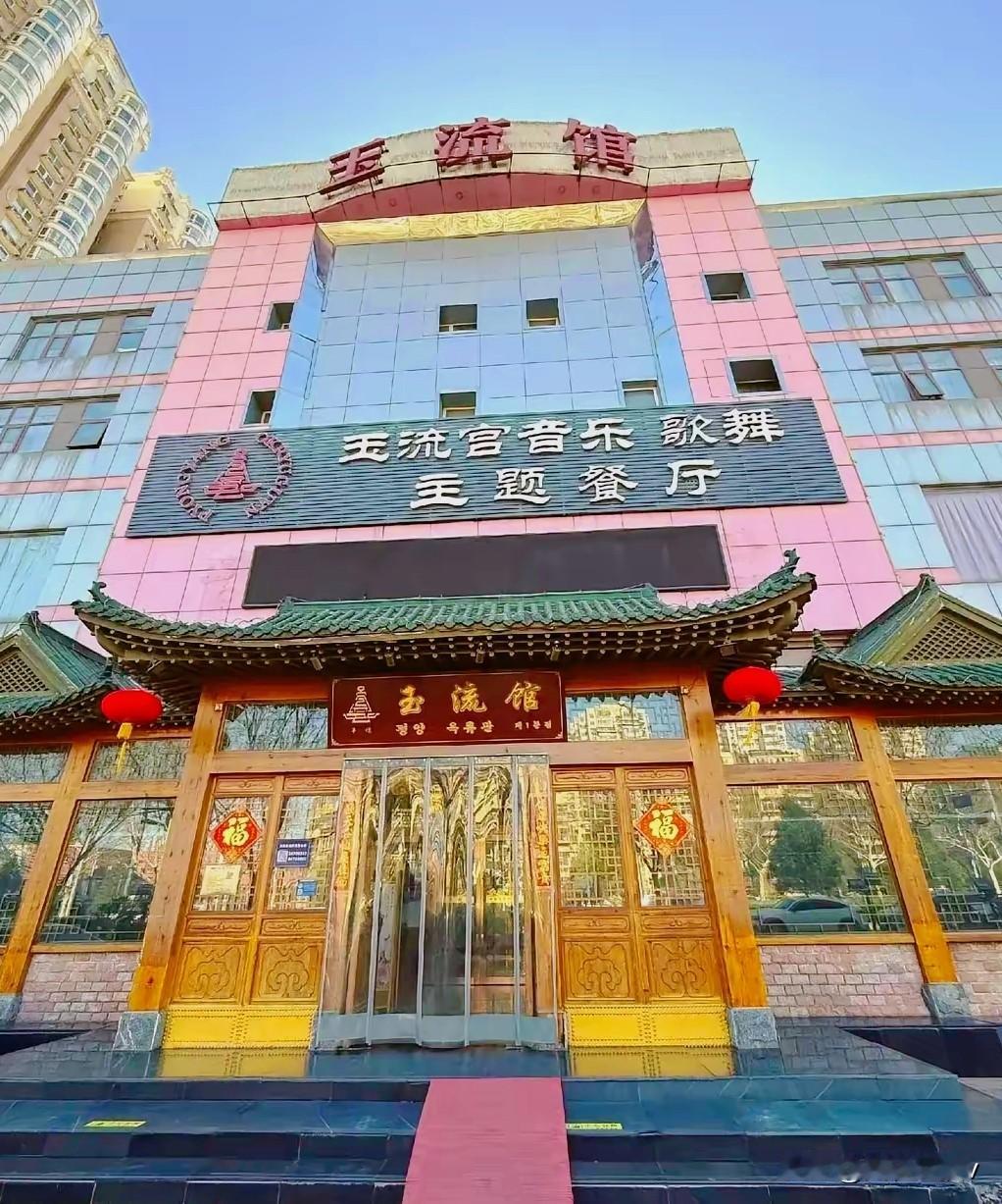 快讯！

朝鲜突然让在北京的不少朝鲜女性员工回国了。

11月下旬开始，北京中心