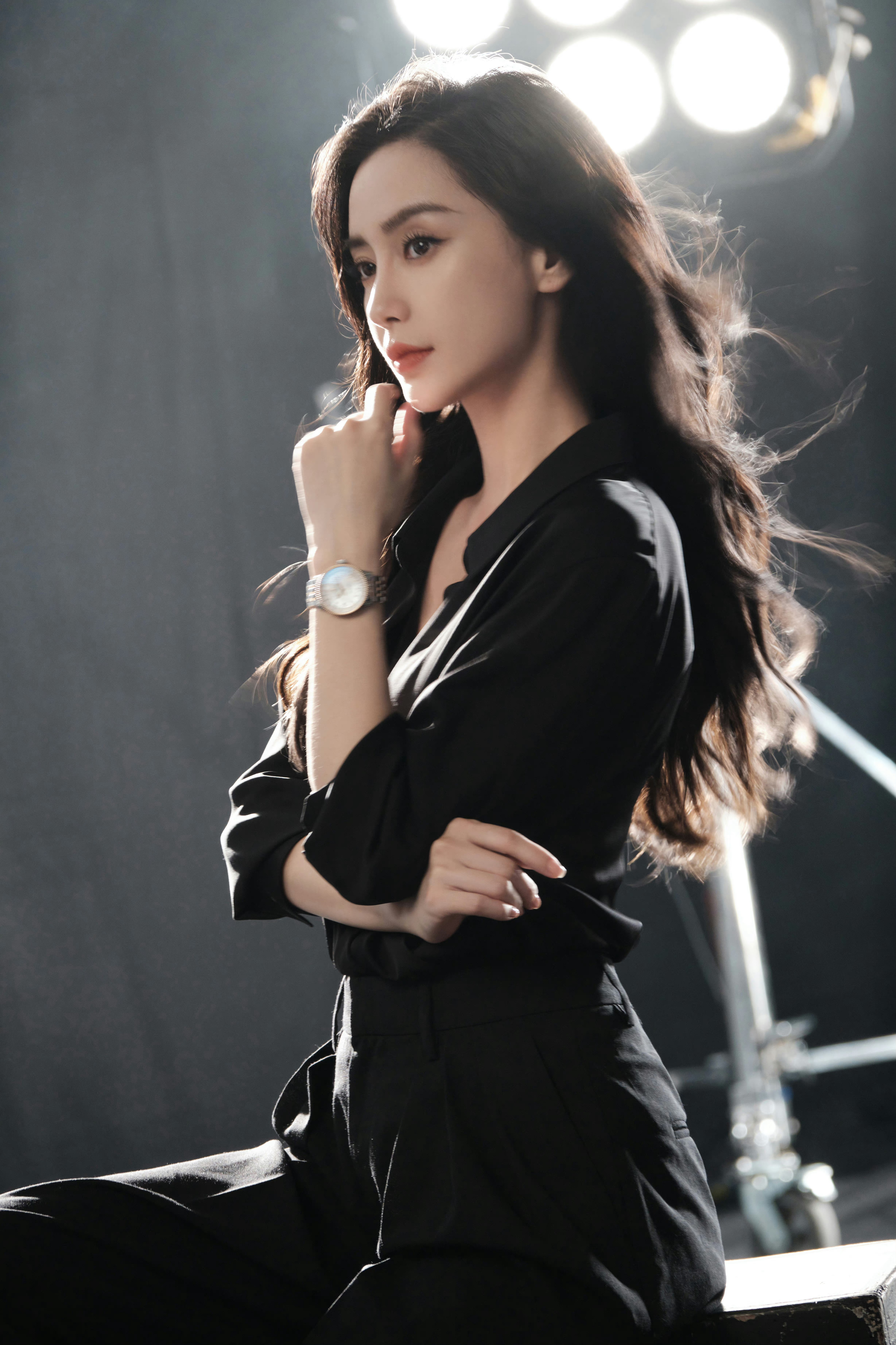 为angelababy守护星愿 星愿生日企划 冷脸酷和热脸萌好配吧🖤🤍