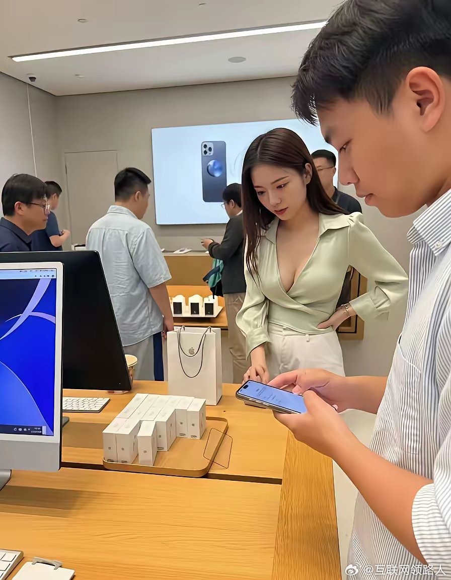 这代苹果手机，应该没人不爱吧？是不是越看越好看，越看越喜欢。 ​​​