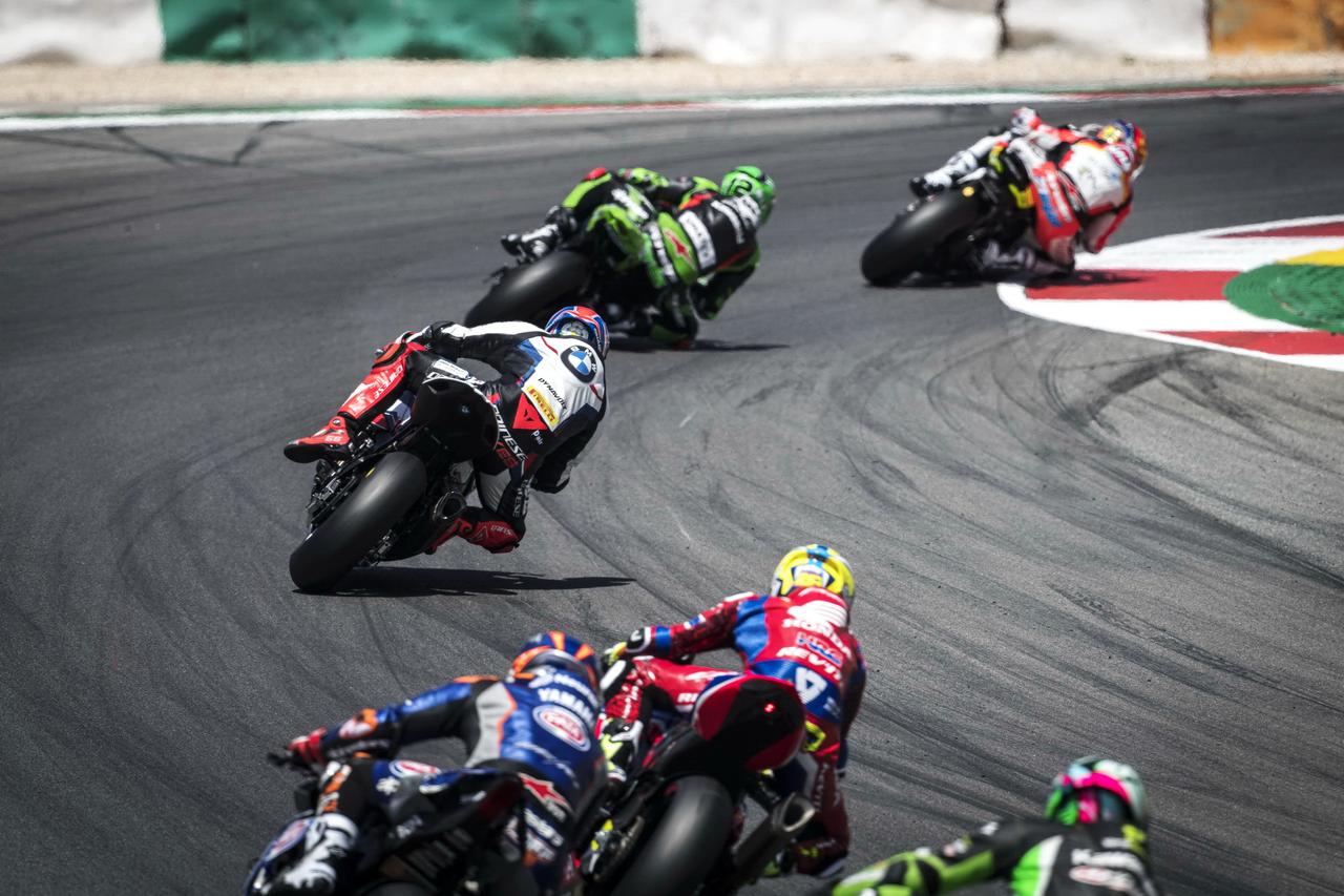 WSBK 围场里的品牌战：杜卡迪 vs 宝马 vs 雅马哈
厂家之间的竞争永远是