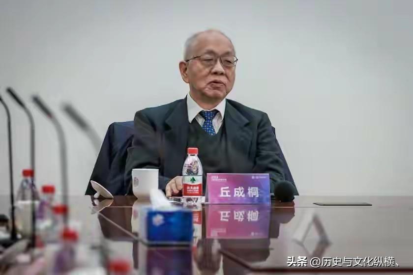 老丘搞砸了？自己招的学生高考数学成绩平平，一口气退掉20多个丘班学生！恨铁不成钢