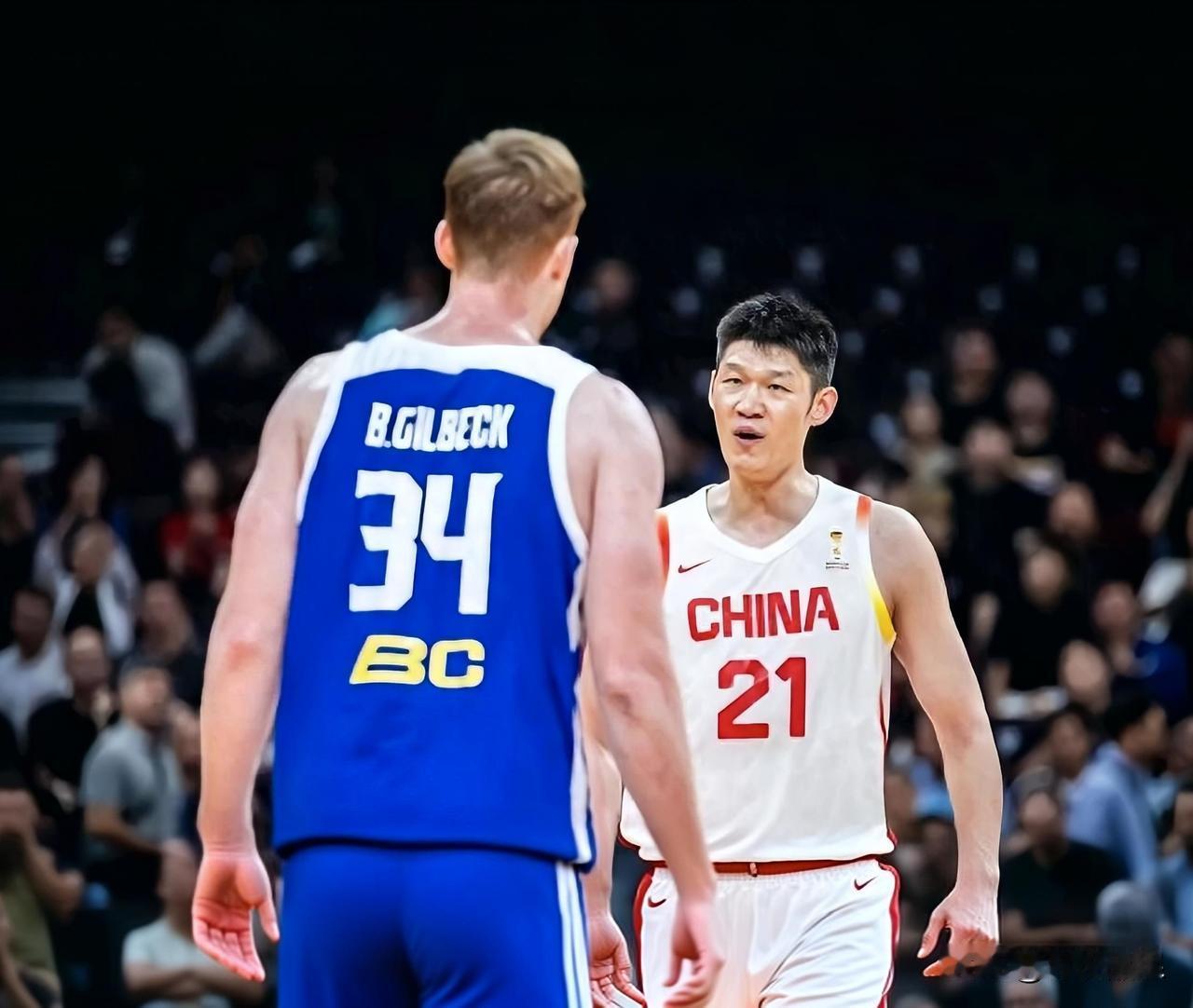 中国男篮今天下午以92-74大胜中国台北，胜在三点！
1.猛抢开局
中国男篮赛前