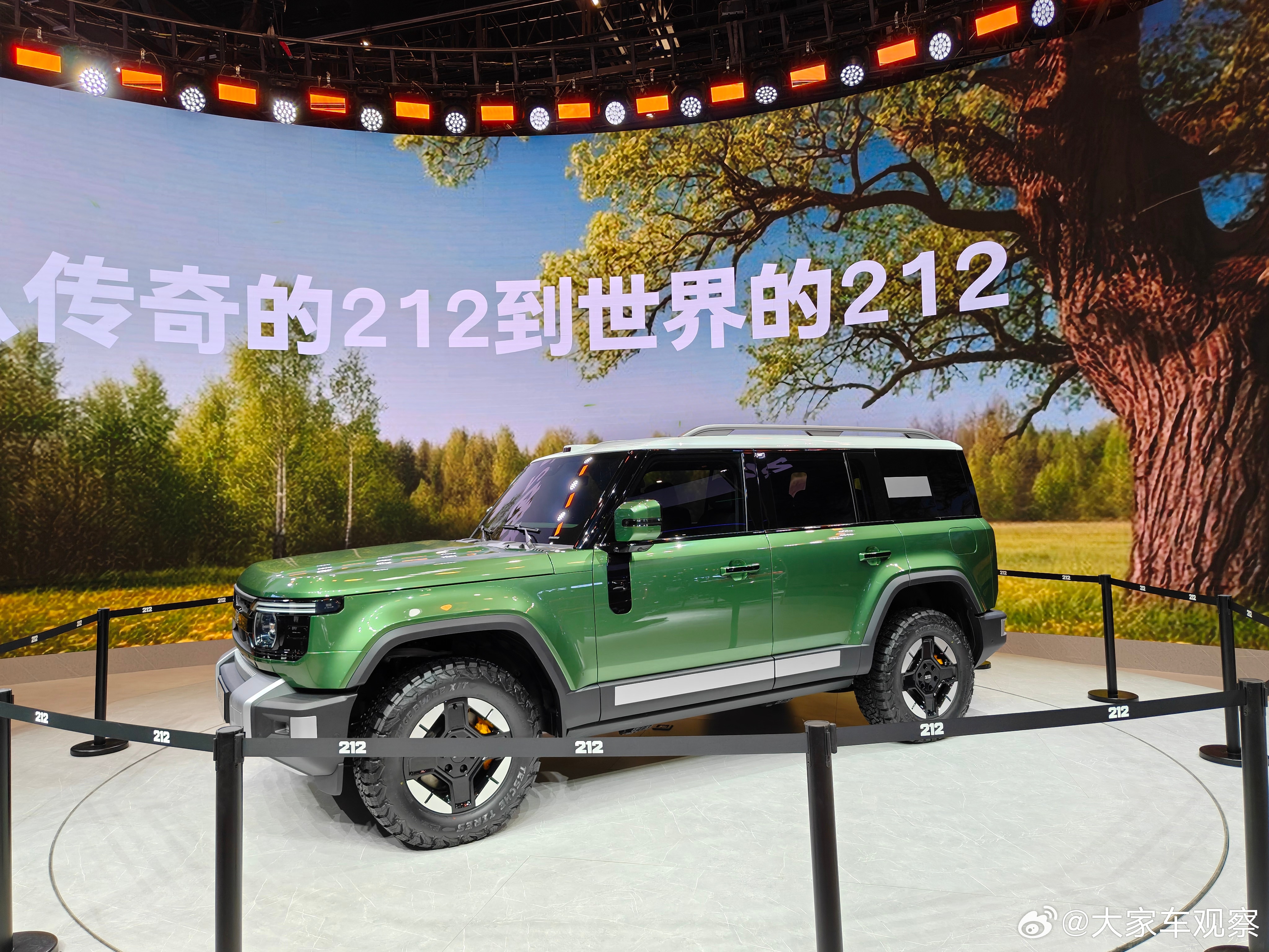 北京车展上，212品牌正式发布了侠客、远征两大技术平台及探境者T01皮卡车型，意