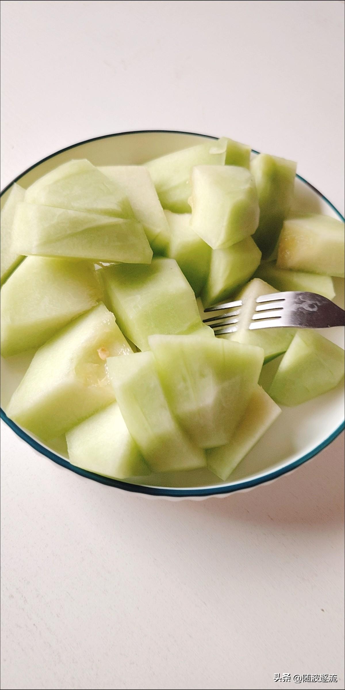 我喜欢甜中带点酸的水果，这样才真实，这个水果甜的一般，合我口味。
随笔