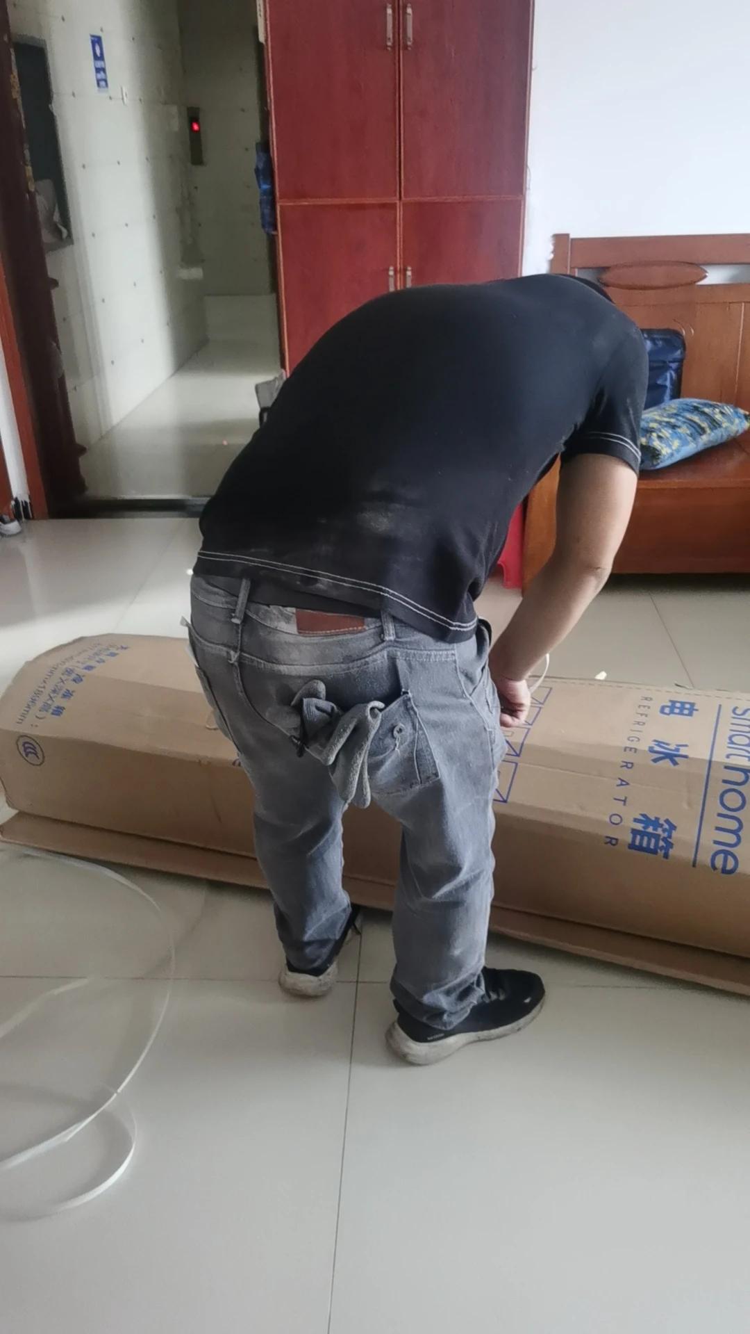 孙扬，你应该再看几遍霍元甲！
被问到：本届奥运美国游泳运动员为什么脸紫？孙杨表示