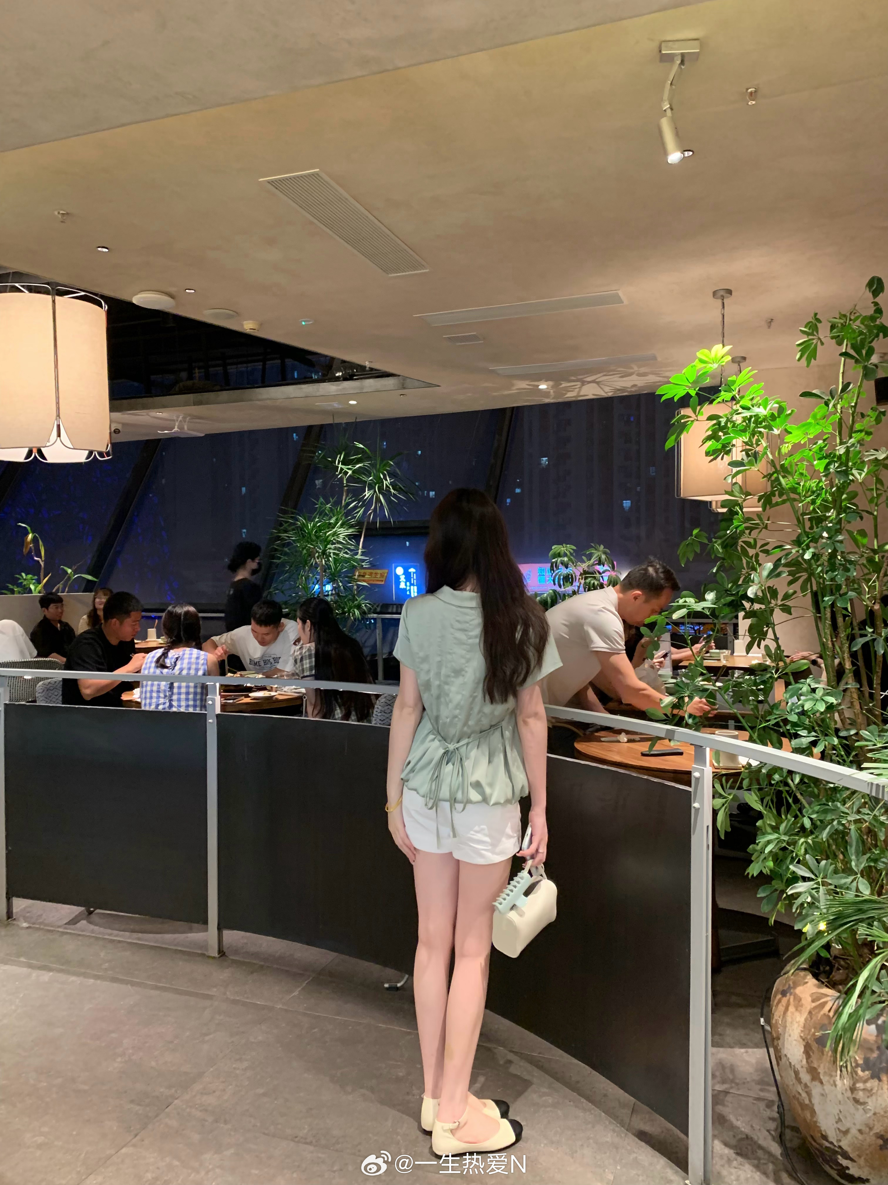 520快乐🍈⋆.˚⭒⋆.˚。 