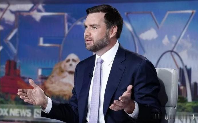 美国副总统万斯表示，白宫正在认真考虑乌方一直渴望的远程战斧巡航导弹，这款导弹射程